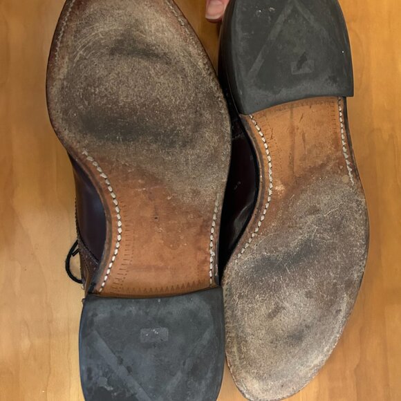 Allen Edmonds Sanford Wingtips in Wine - 11 D